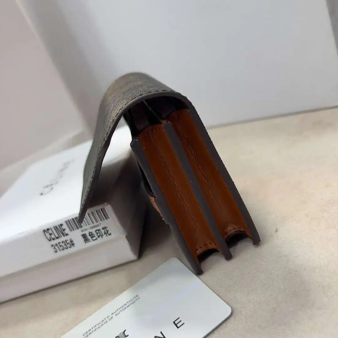 KK01050 (2).webp