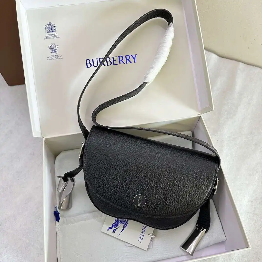KK06550 (1).webp