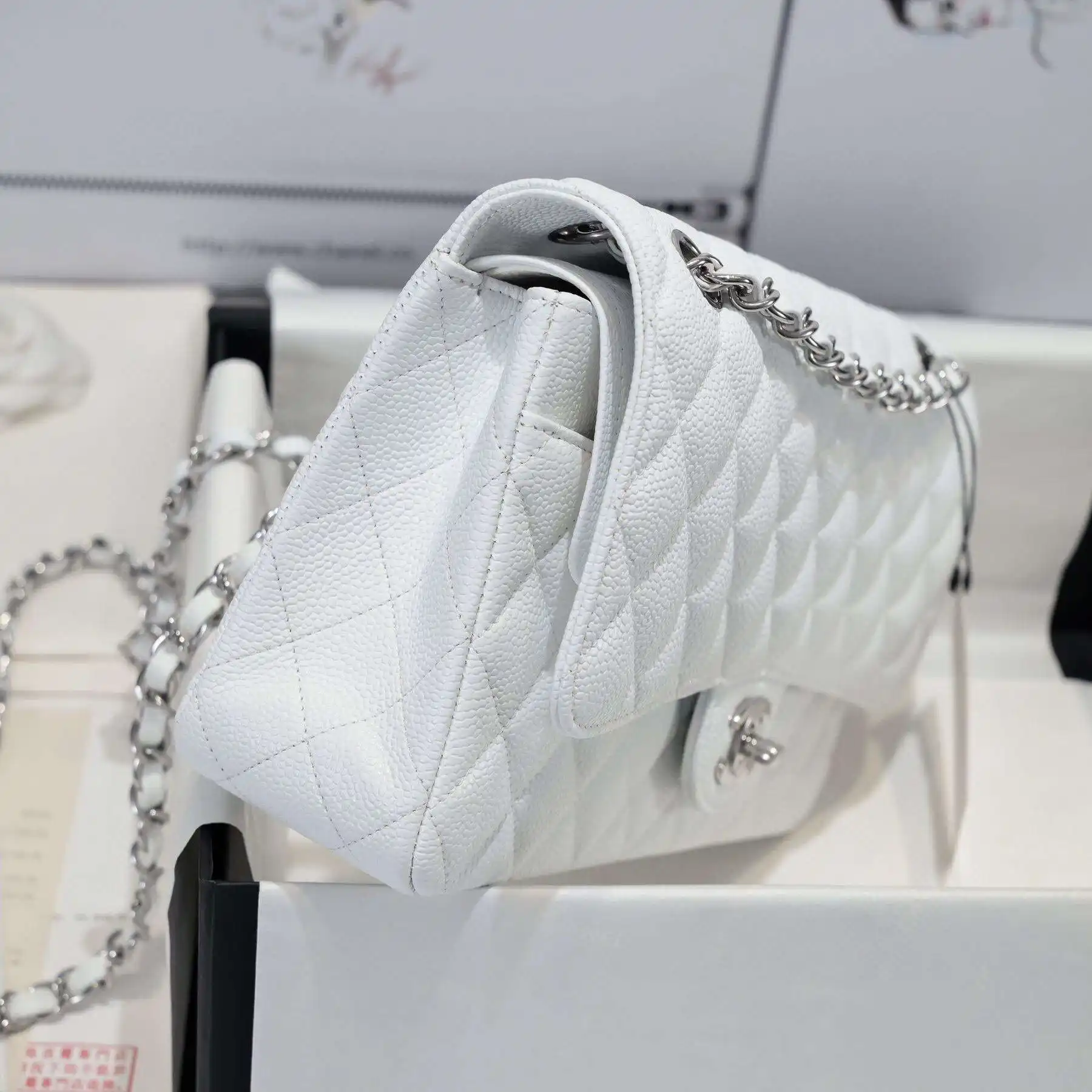 KK04850 (7).webp