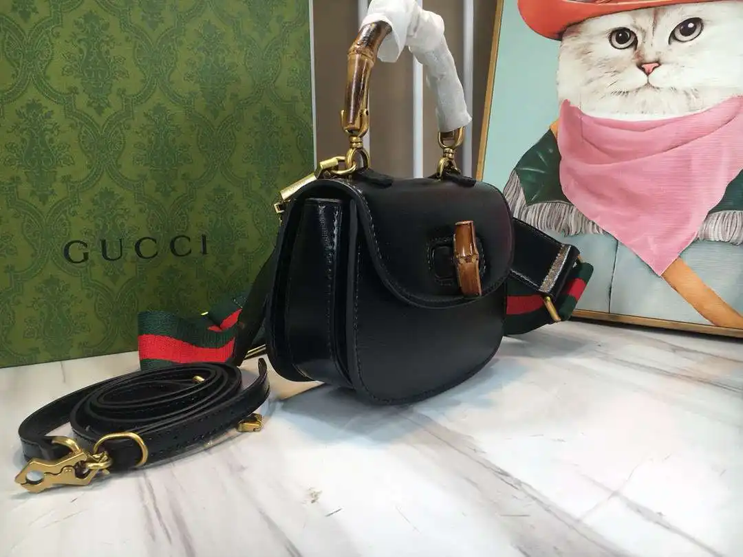 KK02350 (22).webp