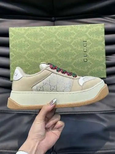 Código de modelo de pareja GUCCI: 0227B80 Talla: mujer 35-40, hombre talla 38-44