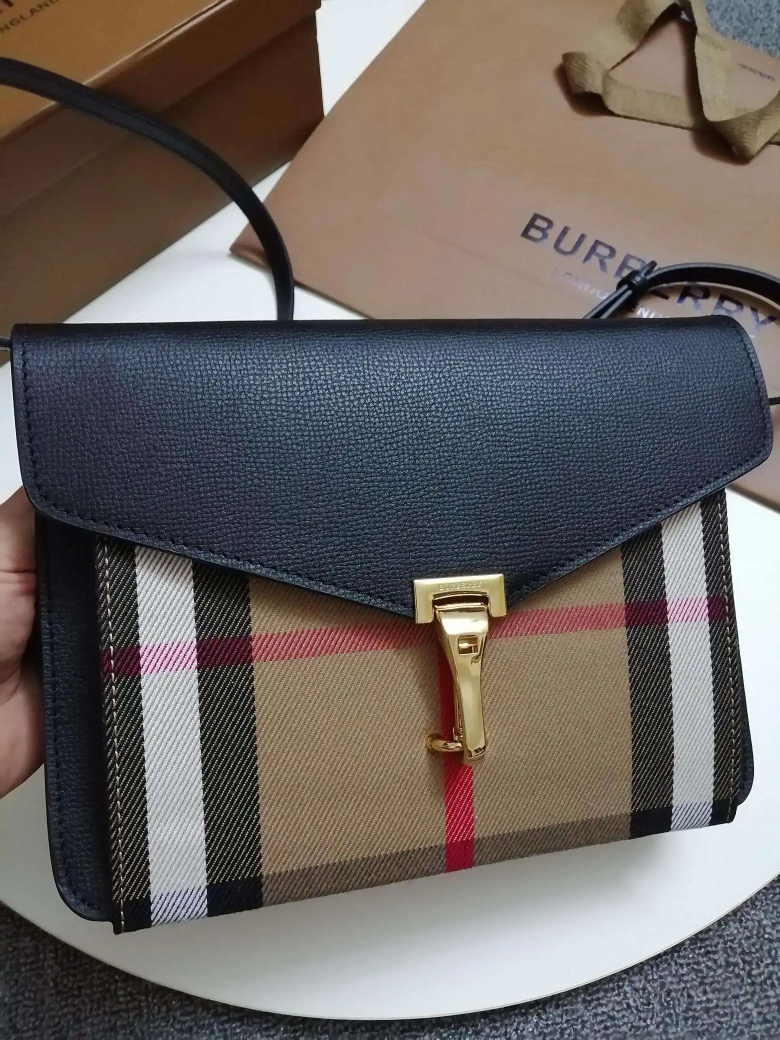 KK04250 (17).webp