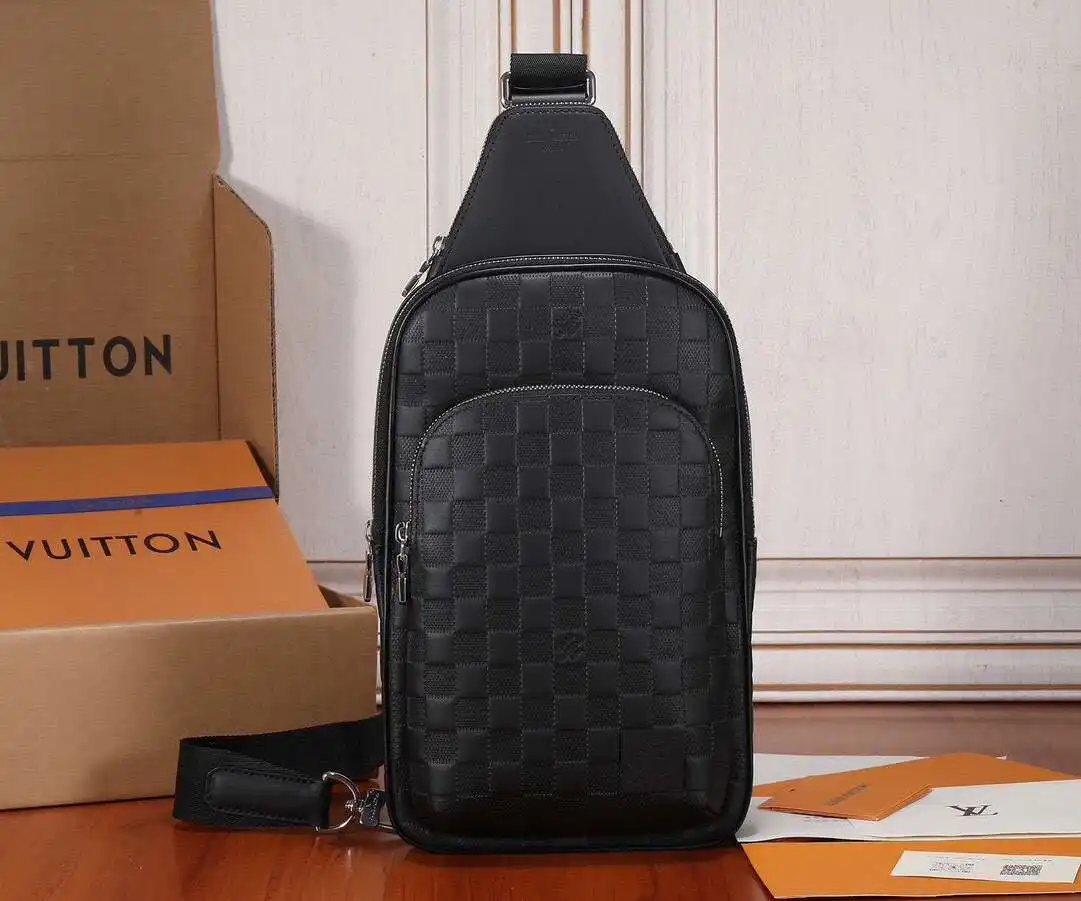 KK03850 (1).webp