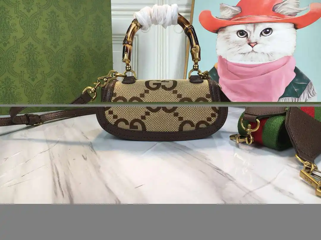 KK02350 (28).webp