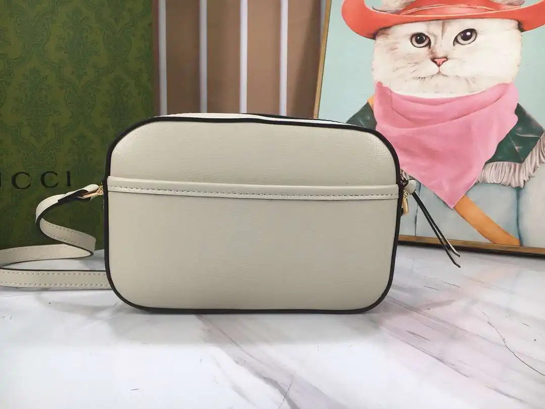 KK01850 (4).webp