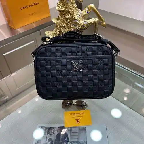 Bolso bandolera para hombre LL, elaborado en piel vacuna original importada, alta calidad, entrega e