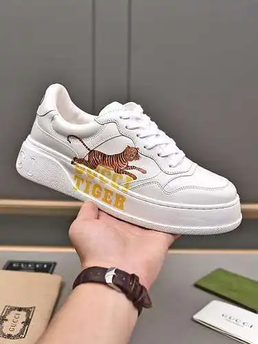 GUCCI Pareja Código de modelo: 0227C30 Talla: Mujer 35-41, Hombre 38-46 (Mujer 41. Hombre 45 46 pers