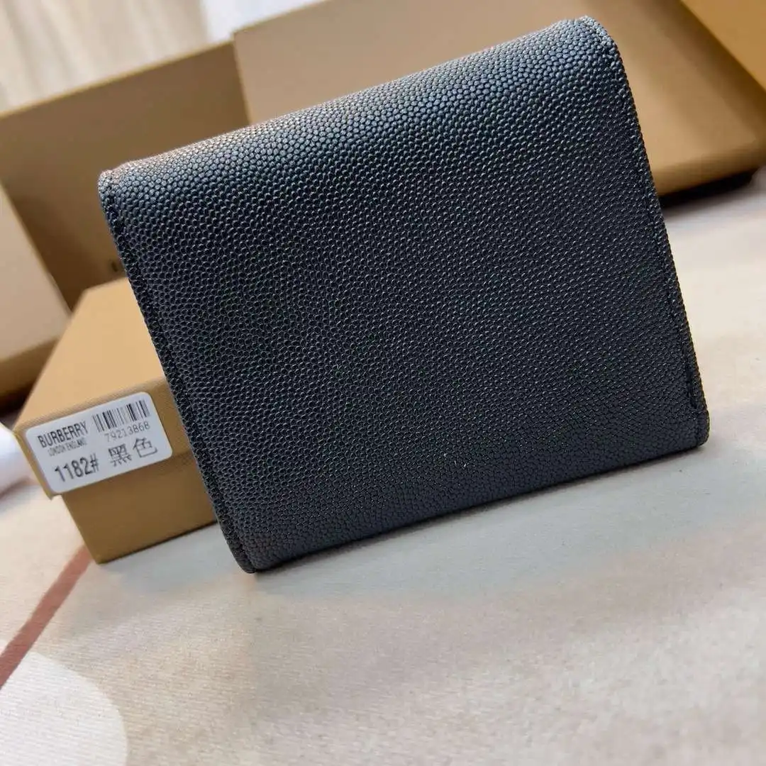 KK01050 (2).webp