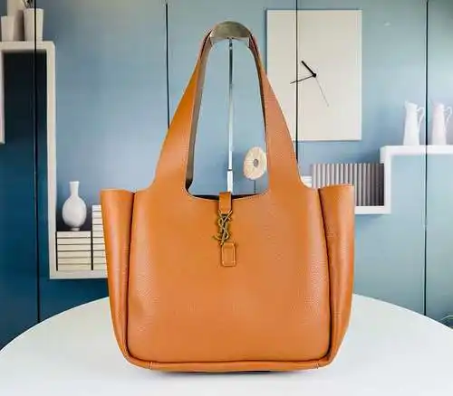 Bolso Tote YS elaborado en piel de vacuno original importada, alta calidad, entrega en bolsa de rega