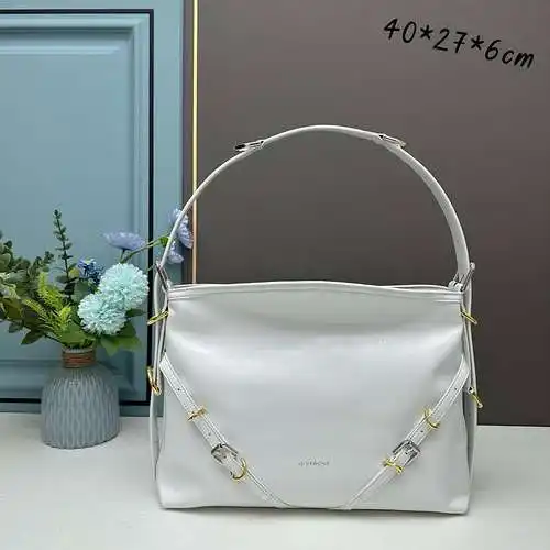 Bolso bandolera GIV, elaborado en piel vacuno original importada, alta calidad, entrega en bolsa reg