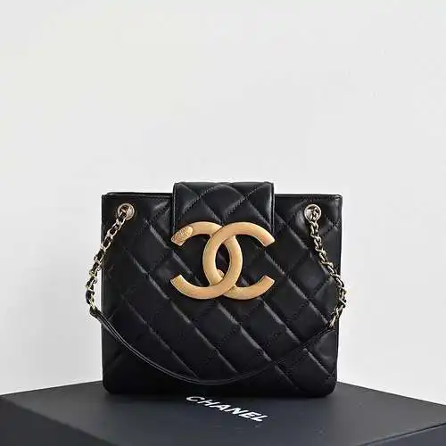 La bolsa para axila CH Xiaoxiangjia está hecha de cuero original superior importado, versión de répl
