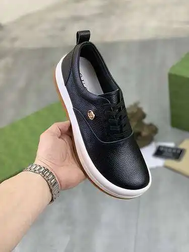 Zapatos de hombre GUCCI Código: 0223B50 Talla: 38-44