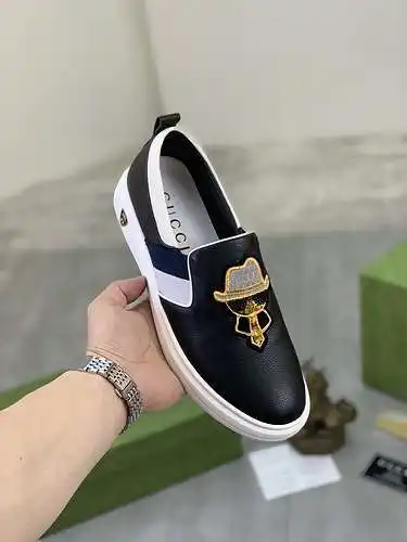 Zapatos de hombre GUCCI Código: 0223B50 Talla: 38-44