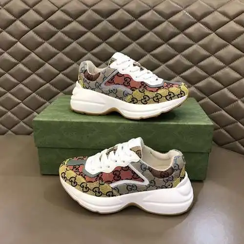 Zapatos GUCCI para hombre y mujer Código: 0304B80 Talla: mujer 35-39, hombre 38-44 (45 personalizado