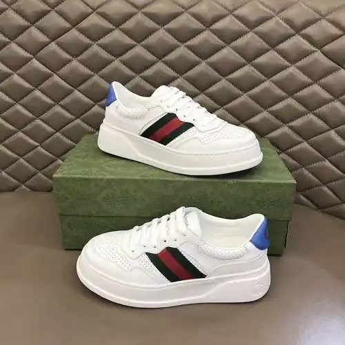 Zapatos GUCCI para hombre y mujer Código: 0304B60 Talla: 35/40 para mujer (el 41 para mujer se puede