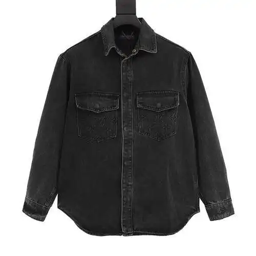 Camisa cazadora denim con bolsillo 1V grabado