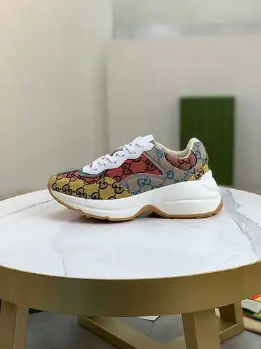 Código de modelo de pareja GUCCI: 0223C80 Talla: código femenino 34-41 código masculino 38-46 (hembr