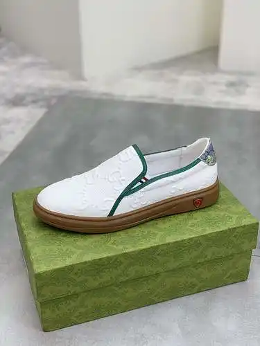 Zapatos de hombre GUCCI Código: 0223B50 Talla: 38-44