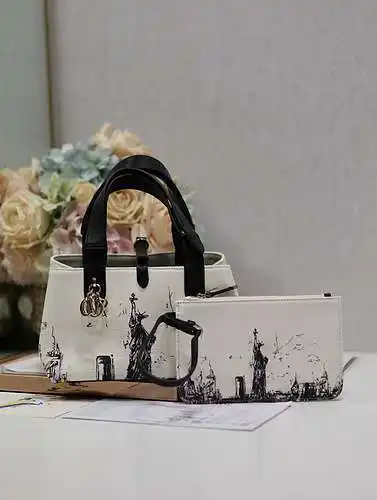El bolso de D está hecho de cuero original importado de primera calidad, versión réplica de alta gam