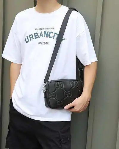 Bolso bandolera GG para hombre, elaborado en piel vacuna original importada, alta calidad, entrega e
