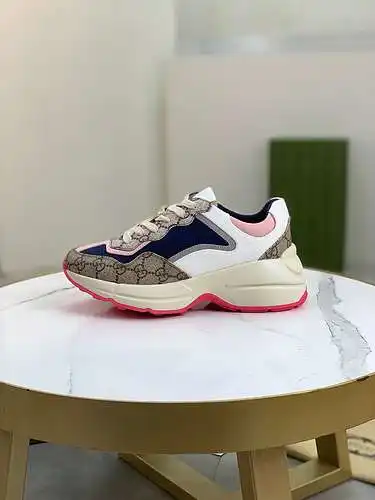 Código de modelo de pareja GUCCI: 0223C80 Talla: código femenino 34-41 código masculino 38-46 (hembr