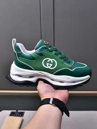 Zapatos de hombre GUCCI Código: 0305C20 Talla: 38-44 (45, 46 personalizados)