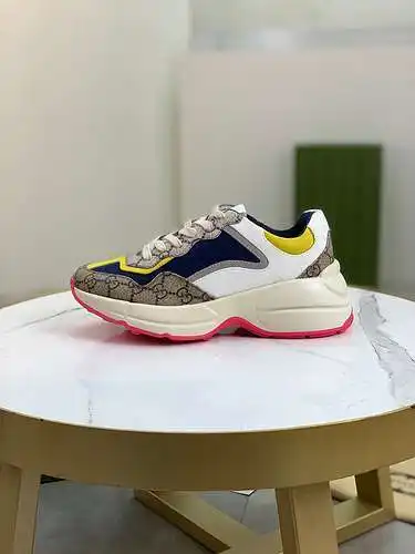 Código de modelo de pareja GUCCI: 0223C80 Talla: código femenino 34-41 código masculino 38-46 (hembr