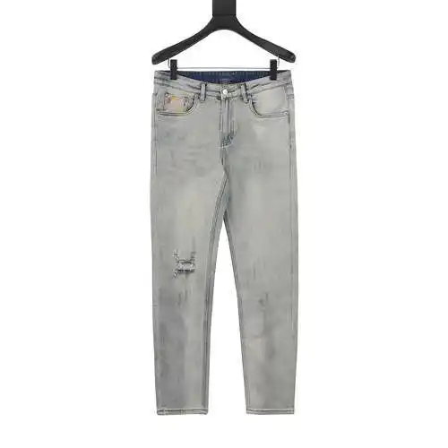 CD jeans with LOGO painted and embroidered on the back