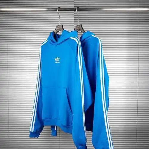 BLCG Paris Clover sudadera con capucha conjunta azul