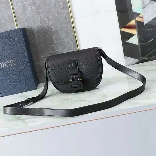 Bolso bandolera D's para hombre, elaborado en cuero original importado de primera calidad, versión r