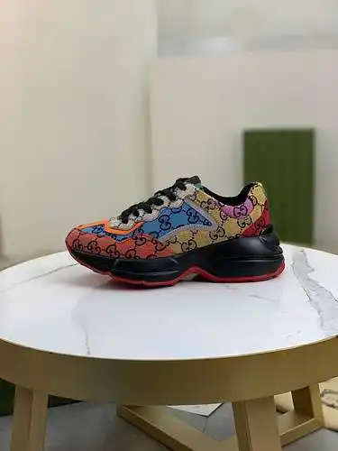 Código de modelo de pareja GUCCI: 0223C80 Talla: código femenino 34-41 código masculino 38-46 (hembr