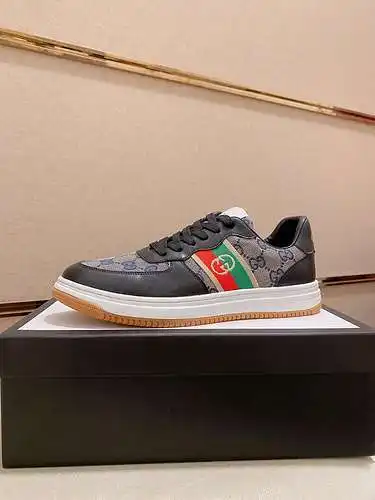 Zapatos de hombre GUCCI Código: 0314B30 Talla: 38-44