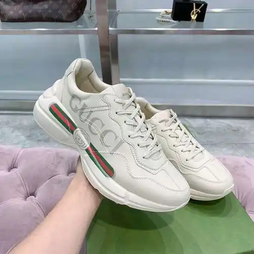 Zapatos GUCCI para hombre y mujer Código: 0306D30 Talla: Talla de mujer: 35-40 (34, la personalizaci