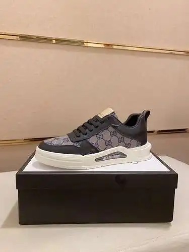 Zapatos de hombre GUCCI Código: 0314B40 Talla: 38-44