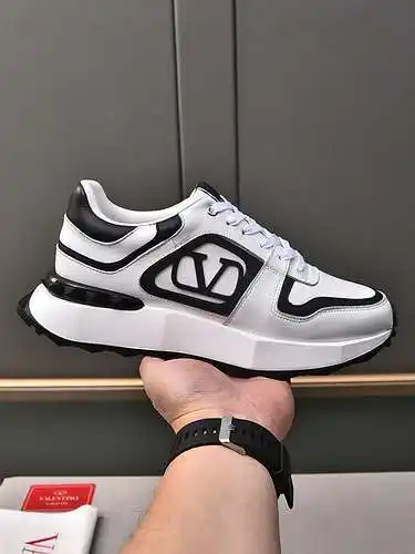 Zapatos de hombre Valentino Código: 0305C20 Talla: 39-44 (45 personalizados)