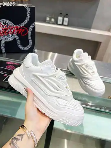 Zapatos Versace para hombre y mujer Código: 0318C40 Talla: 35-46