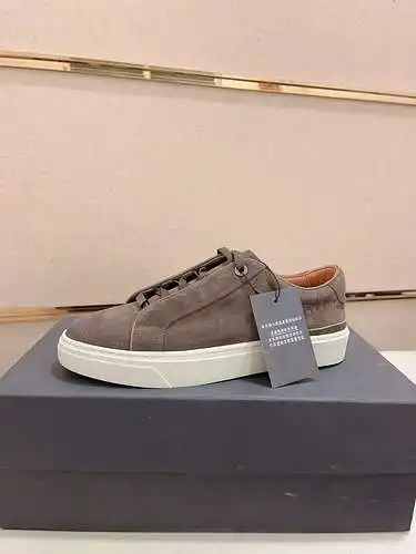 Zapatos Boss Hombre Código: 0314C60 Talla: 38-45. (se puede personalizar por 45 no reembolsables)
