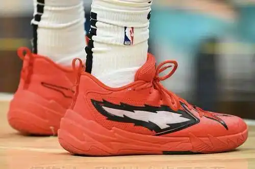 651-6 rojo y negro 40-46
