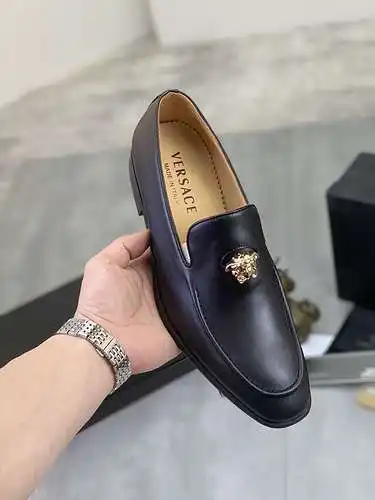 Zapatos de hombre Versace Código: 0307C00 Talla: 38-44 (45 personalizados)