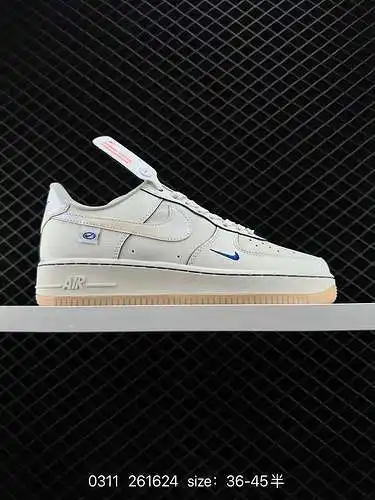 2 Nike Air Force Low Air Force 1 zapatillas deportivas informales, versátiles y de caña baja. La com