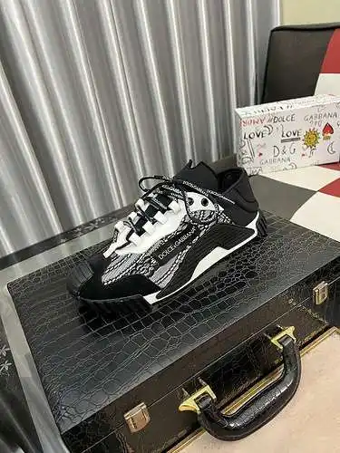 Zapatos Dolce & Gabbana para hombre y mujer Código: 0310B50 Talla: 35-46