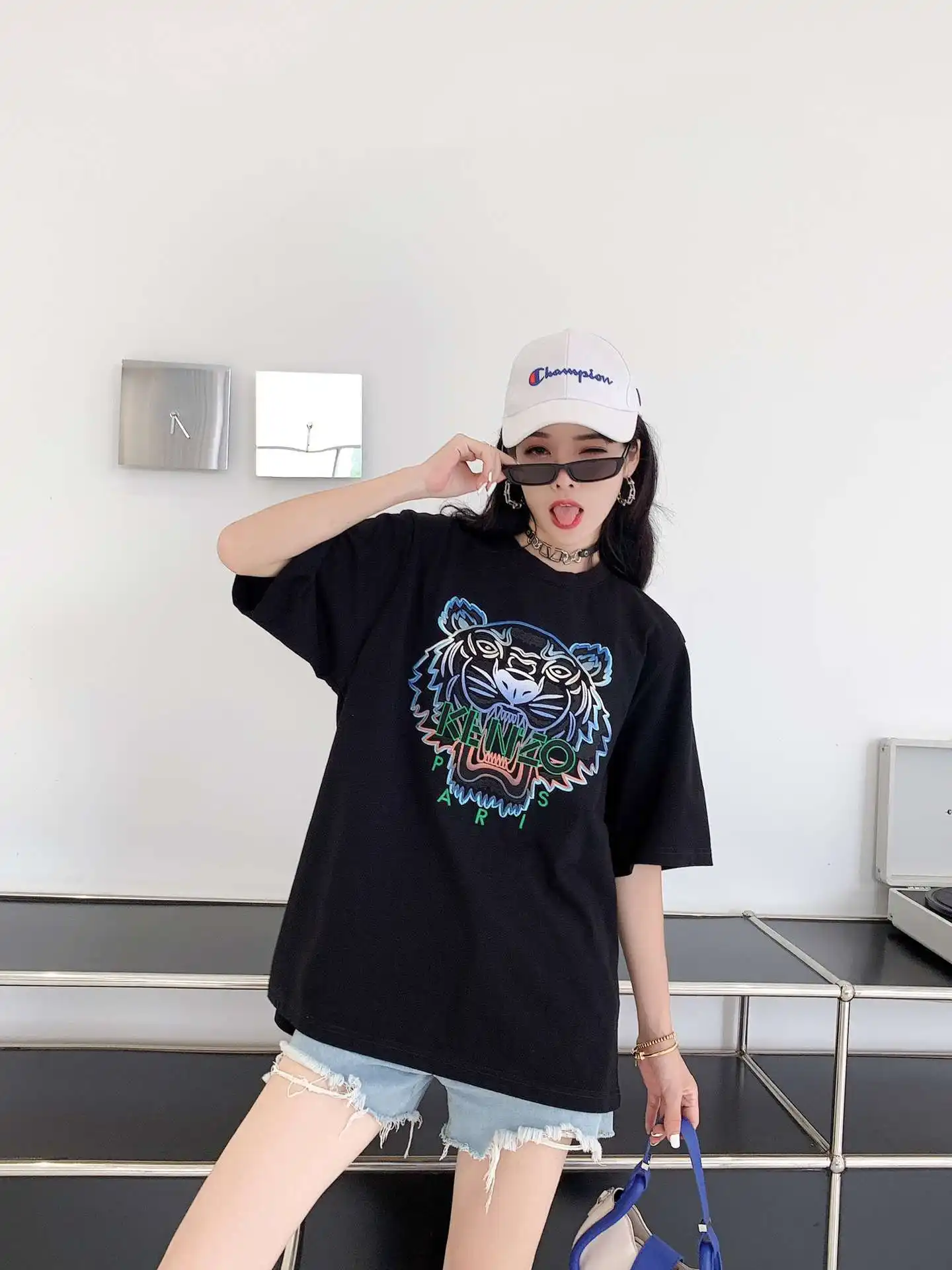 1710911935213.webp