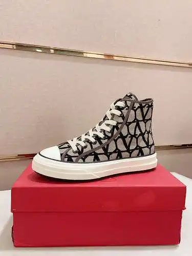 Zapatos Valentino para hombre y mujer Código: 0313C20 Talla: 35-45 (45 se puede personalizar)