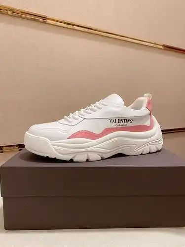 Zapatos de hombre Valentino Código: 0313C20 Talla: 38--44 (45 se pueden personalizar)