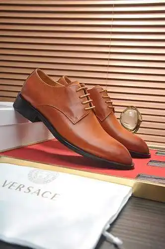 Zapatos de hombre Versace Código: 0312B80 Talla: 38 a 44 (45 y 46 se pueden personalizar y no se pue