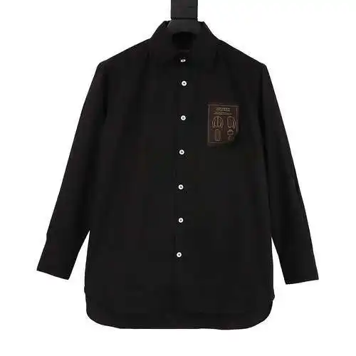 1V classic chest logo shirt