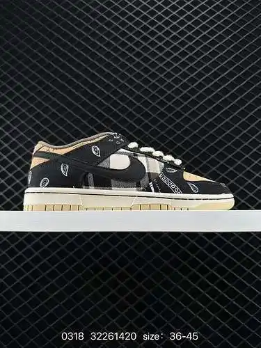 La serie de zapatillas Nike SB Zoom Dunk Low son zapatillas deportivas informales clásicas y versáti