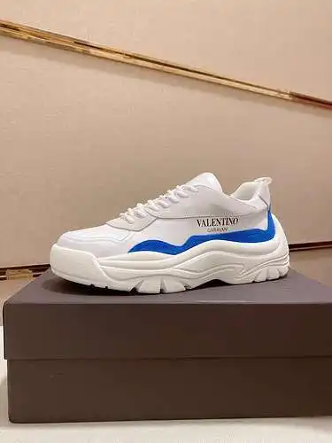 Zapatos de hombre Valentino Código: 0313C00 Talla: 38--44 (45 se pueden personalizar)