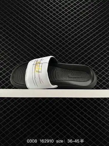 Zapatillas de playa al aire libre de verano para hombre y mujer Nike VICTORI ONE SLIDE CN967-7-2 Cód