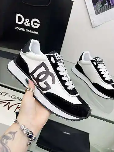 Zapatos Dolce & Gabbana para hombre y mujer Código: 0318C40 Talla: Mujer 35-41, Hombre 38-45